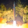 Tên lửa ICBM Hwasong-14 của Triều Tiên được phóng tại một địa điểm bí mật ngày 28/7. (Nguồn: EPA/ TTXVN)