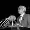 Đồng chí Võ Văn Kiệt phát biểu trước Quốc hội sau khi được bầu làm Thủ tướng Chính phủ ngày 23/9/1992 tại kỳ họp thứ nhất Quốc hội khóa IX . (Ảnh: Xuân Tuân/TTXVN)