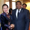 Chủ tịch Quốc hội Nguyễn Thị Kim Ngân và Tổng thư ký Liên minh Nghị viện Thế giới Martin Chungong.(Ảnh: Trọng Đức/TTXVN)