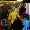 Nghệ sỹ Quốc Khánh vào vai nhà vua kêu gọi bảo vệ hổ. (Nguồn ảnh: ENV cung cấp)