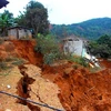 Hoạt động khai khoáng làm sạt lở đất, nhà dân ở tỉnh Cao Bằng. (Ảnh: Hùng Võ/Vietnam+)