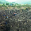 Một góc khu vực khai trường của Mỏ than Phấn Mễ. (Ảnh: HV/Vietnam+) 
