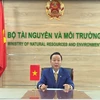 Bộ trưởng Tài nguyên và Môi trường Trần Hồng Hà phát biểu tại diễn đàn. (Ảnh: CTV/Vietnam+)