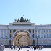 Quảng trường Cung điện Mùa Đông ở thành phố Saint Petersburg, Liên bang Nga. (Ảnh: Hùng Võ/Vietnam+)