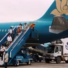 Vietnam Airlines tạm đình chỉ bay 1 phi công và 4 tiếp viên 