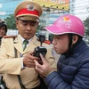 Cảnh sát giao thông Hà Nội xử lý các “ma men” sau tay lái