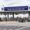 Trạm thu phí đầu tuyến của đường cao tốc Nội Bài-Lào Cai. (Ảnh: Huy Hùng/TTXVN)