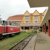 Đầu máy xe lửa tại ga Đà Lạt. (Nguồn: Panoramio.com)