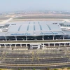 Nhà ga T2, sân bay quốc tế Nội Bài nhìn từ trên cao. (Ảnh: Minh Sơn-Hoàng Long/Vietnam+)
