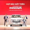 Mẫu xe Innova hoàn toàn mới 2016 với giá bán từ triệu đồng 793 triệu đồng và cao nhất là 995 triệu đồng. (Ảnh: Doãn Đức/Vietnam+)