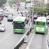 Đề xuất cho các phương tiện khác đi vào làn đường dành riêng của tuyến buýt nhanh BRT 01 Kim Mã-Yên Nghĩa. (Ảnh: Thi Uyên/Vietnam+)
