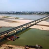 Cầu Việt Trì-Ba Vì đã hoàn thành, đảm bảo yêu cầu kỹ thuật, dự kiến thông xe và đưa vào khai thác vào ngày 10/10 tới đây. (Ảnh: Việt Hùng/Vietnam+)