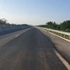 Chủ đầu tư đã hoàn thành sửa chữa vá “ổ gà” đường cao tốc Đà Nẵng-Quảng Ngãi có tổng mức đầu tư hơn 34.000 tỷ đồng. (Ảnh: VEC cung cấp)