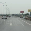 Phương tiện lưu thông trên đường cao tốc. (Ảnh: Việt Hùng/Vietnam)