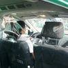 200 xe taxi Mai Linh được lắp vách ngăn nhựa trong suốt để đảm bảo phòng dịch cho tài xế và hành khách đi xe. (Ảnh: CTV/Vietnam+)