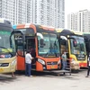 Các bến xe Hà Nội đã lên phương án tăng cường phương tiện nhằm đáp ứng nhu cầu đi lại của hành khách dịp nghỉ lễ 30/4-1/5. (Ảnh: CTV/Vietnam+)