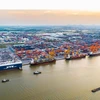 Lĩnh vực khai thác cảng biển vẫn tiếp tục là hoạt động mang lại hiệu quả kinh doanh cao nhất cho VIMC trong năm 2021. (Ảnh: CTV/Vietnam+)