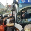 Hà Nội lên kế hoạch các tuyến xe khách tăng cường trong dịp cao điểm nghỉ lễ Giỗ Tổ Hùng Vương và 30/4-1/5 nhằm đáp ứng nhu cầu đi lại của hành khách. (Ảnh: Việt Hùng/Vietnam+)