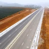Một đoạn tuyến cao tốc Bắc-Nam đã được đưa vào vận hành, khai thác. (Ảnh: CTV/Vietnam+)