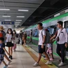 Phát triển mạng lưới đường sắt đô thị được xem là xương sống của vận tải hành khách công cộng. (Ảnh: Việt Hùng/Vietnam+)