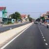 Một tuyến đường địa phương nối với cao tốc được nâng cấp, mở rộng. (Ảnh: Việt Hùng/Vietnam+)