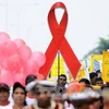 Tuần hành hưởng ứng Ngày Thế giới phòng chống AIDS tại Colombo, Sri Lanka. (Nguồn: AFP/TTXVN)