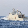 Tàu của Hải quân Na Uy vận chuyển kho vũ khí của Syria ngoài khơi Limassol, Síp, ngày 29/12/3013. Ảnh minh họa. (Nguồn: AFP/TTXVN)