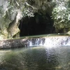 Quảng Bình: Du lịch mạo hiểm khám phá hang động Tú Làn