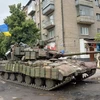 Tổng thống Ukraine cam kết kiềm chế các hành động quân sự