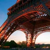 Moody's đưa ra bức tranh ảm đạm về triển vọng kinh tế Pháp