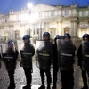 Cảnh sát Italy dọa đình công nếu không được tăng lương