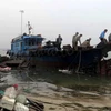 Cà Mau: Nước tràn làm chìm tàu cá, một thuyền viên mất tích