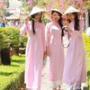 Tôn vinh các giá trị văn hóa truyền thống của tà áo dài Việt Nam