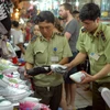 TP Hồ Chí Minh giám sát chặt các "điểm nóng" hàng nhập lậu