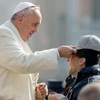 Giáo hoàng Francis I trở thành ngôi sao trên truyền hình Italy