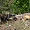 Nepal: Xe buýt mất lái lao xuống sông khiến 12 người thiệt mạng