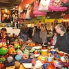Các sản phẩm thủ công mỹ nghệ Việt Nam tham gia Hội chợ quốc tế tại Italy. (Ảnh: Đức Hòa/TTXVN)