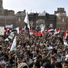 Người dân Yemen biểu tình phản đối chiến dịch không kích của liên quân Arab. (Nguồn: THX/TTXVN)