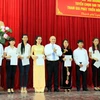 Lễ trao quyết định hoàn thành khóa học cho các học viên tại Lạng Sơn. (Ảnh: Thái Thuần/TTXVN)