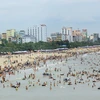 Bãi biển Sầm Sơn, một trong những điểm đến hấp dẫn khách du lịch. (Ảnh: Quang Quyết/TTXVN)