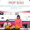Bà Văn Thị Bạch Tuyết, Giám Đốc Sở Du Lịch TP. Hồ Chí Minh phát biểu tại buổi họp báo. (Ảnh: An Hiếu/TTXVN)