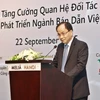 Ông Lê Mạnh Hà, Phó Chủ nhiệm Văn phòng Chính phủ, Tổng thư ký Ủy ban Quốc gia về ứng dụng CNTT phát biểu tại hội nghị. (Ảnh: Minh Quyết/TTXVN)