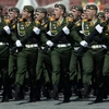 Binh sỹ Nga tham gia lễ duyệt binh kỷ niệm 70 năm Ngày Chiến thắng ở thủ đô Moskva ngày 9/5. (Nguồn: AFP/TTXVN)