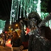 Đèn trang trí Giáng sinh tại quảng trường Usaquen ở Bogota, Colombia. (Nguồn: AP)