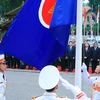 Lễ thượng cờ ASEAN tại Hà Nội. (Ảnh: Thống Nhất/TTXVN)
