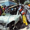 Hiện trường vụ đánh bom xe ở Mogadishu. (Nguồn: AFP/TTXVN)