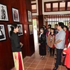 Khách tham quan tại Khu lưu niệm Thủ tướng Phạm Văn Đồng. (Ảnh: Nguyễn Đăng Lâm/TTXVN)