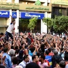 Biểu tình trước trụ sở của Hội Nhà báo ở Cairo, phản đối chính phủ chuyển giao hai đảo cho Saudi Arabia. (Nguồn: THX/TTXVN)