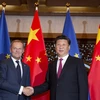 Chủ tịch ​EU Donald Tusk và Chủ tịch Trung Quốc Tập Cận Bình tại Bắc Kinh. (Nguồn: AFP/TTXVN) 