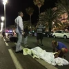Hiện trường tang thương sau vụ tấn công ở Nice. (Nguồn: DM)